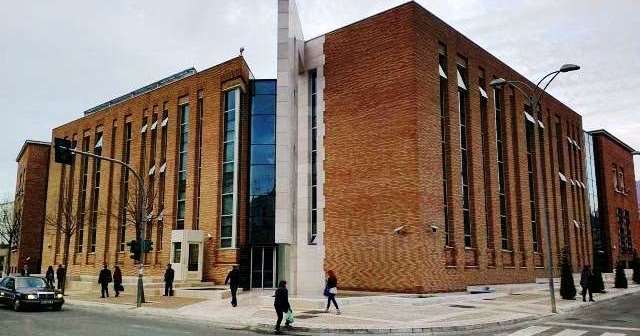 Paraja jashte bankave, ne 4 muaj fluturojne 60 milion euro